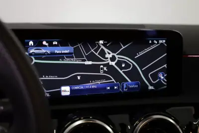 Mercedes-Benz A 180 Limousine 2025 - 39990 EUR, 6272 km - AUTO.MOTO.pt - 6272km - foto 24 de 47