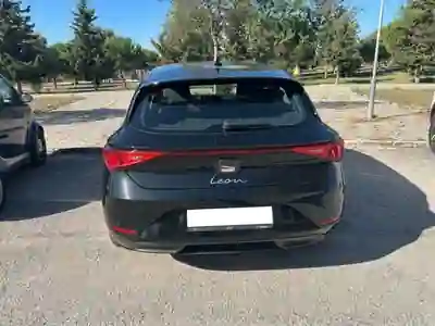 SEAT Leon 2022 — foto 2 de 11