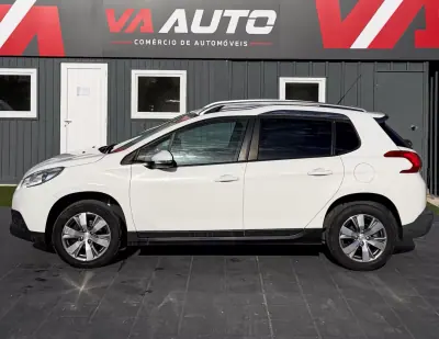 Peugeot 2008 2014 - 8250 EUR, 137000 km - AUTO.MOTO.pt - 137000km - foto 5 de 12