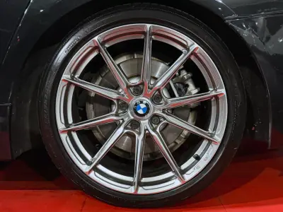 BMW 525 2013 - 18900 EUR, 184370 km - 184370km - foto 6 de 16