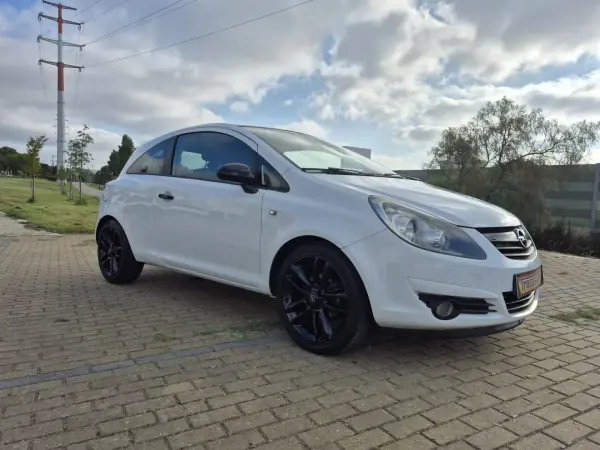 Opel Corsa 1.3 CDTi Black Edition ecoFLEX 2011 Diesel