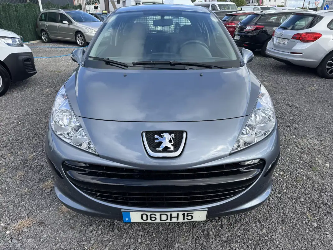 Peugeot 207 2007 - 4950 EUR, 245366 km - AUTO.MOTO.pt - 245366km - foto 2 de 20