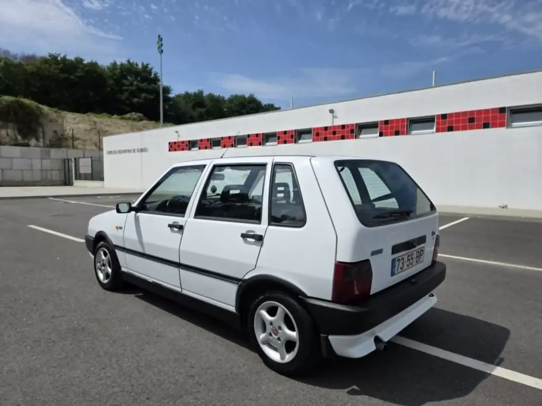 Fiat Uno 1993 - 1490 EUR, 103000 km - AUTO.MOTO.pt - 103000km - foto 8 de 14