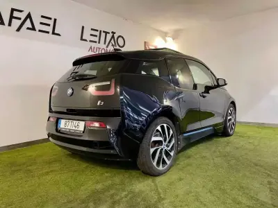 BMW i3 2016 - 13950 EUR, 124000 km - AUTO.MOTO.pt - 124000km - foto 8 de 40