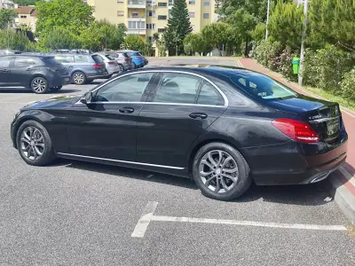 Mercedes-Benz C 200 2017 - 18980 EUR, 136500 km - AUTO.MOTO.pt - 136500km - foto 9 de 40