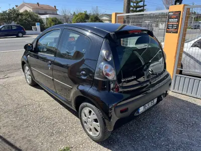 Citroën C1 2010 - 4900 EUR, 132479 km - AUTO.MOTO.pt - 132479km - foto 13 de 15