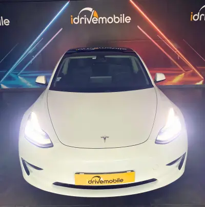 Tesla Model 3 2020 - 29900 EUR, 108726 km - AUTO.MOTO.pt - 108726km - foto 35 de 36