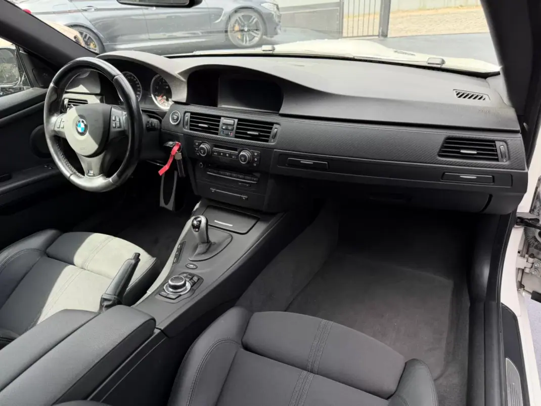 BMW M3 2008 - 55000 EUR, 152000 km - AUTO.MOTO.pt - 152000km - foto 15 de 16