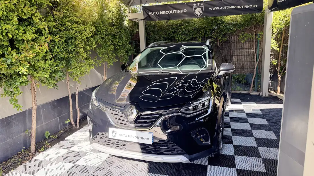 Renault Captur 2023 - 22900 EUR, 24425 km - AUTO.MOTO.pt - 24425km - foto 2 de 22