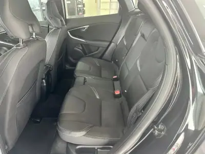 Volvo V40 Cross Country 2013 - 8750 EUR, 292850 km - 292850km - foto 23 de 34
