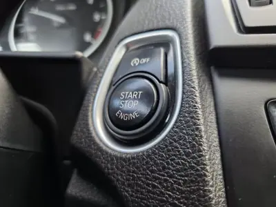 BMW 116 2014 - 11990 EUR, 180000 km - AUTO.MOTO.pt - 180000km - foto 29 de 32