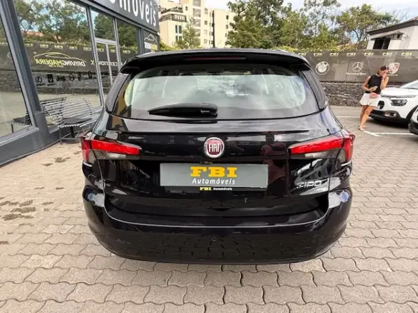 Fiat Tipo 2020 - 14900 EUR, 67493 km - AUTO.MOTO.pt - 67493km - foto 8 de 12