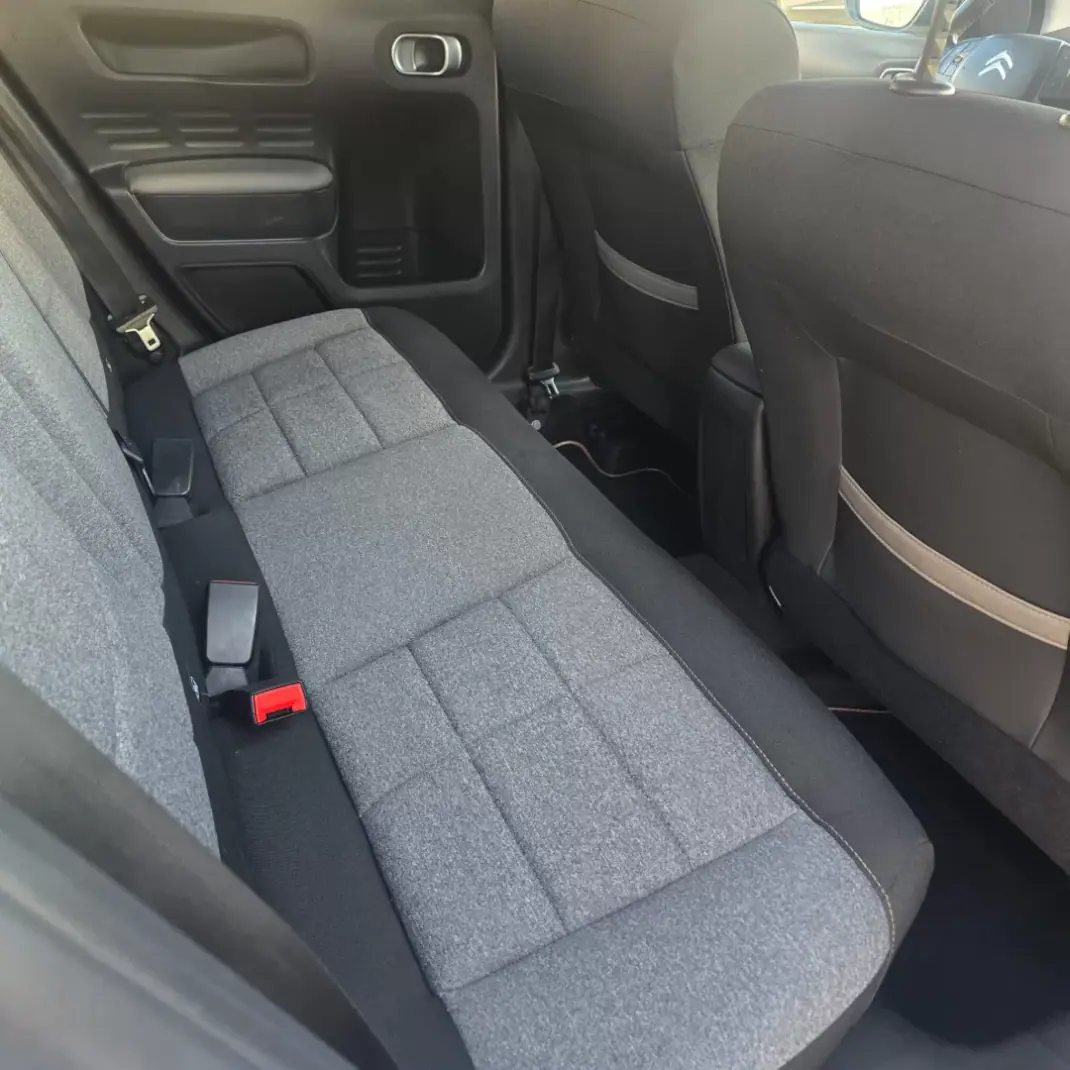 Citroën C4 Cactus 2019 - 11250 EUR, 145008 km - 145008km - foto 18 de 26