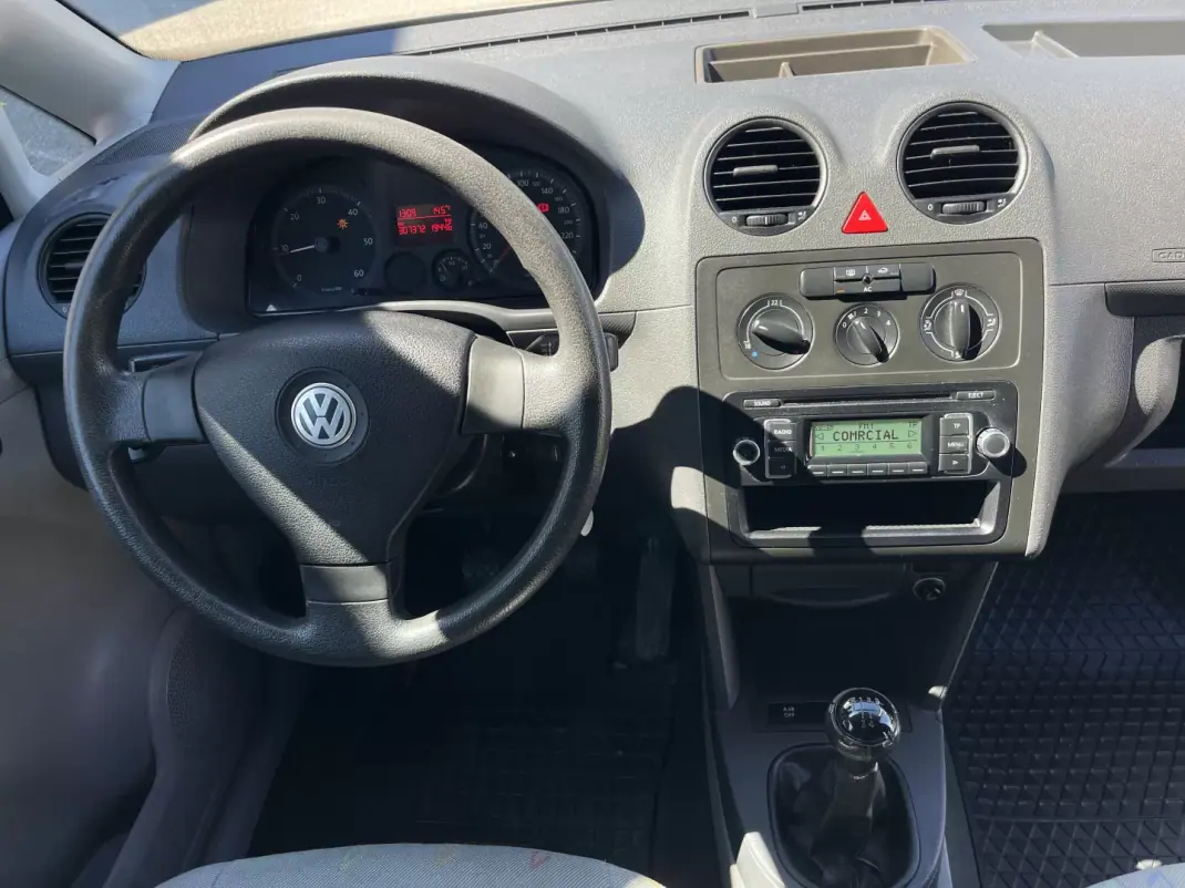 VW CADDY 1.9 TDI EXTRA AC 2010 - 6490 EUR, 307370 km - AUTO.MOTO.pt - 307370km - foto 8 de 16