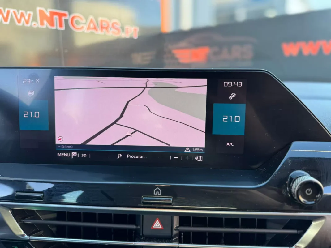 Citroën C4 2021 - 17900 EUR, 163451 km - AUTO.MOTO.pt - 163451km - foto 10 de 16