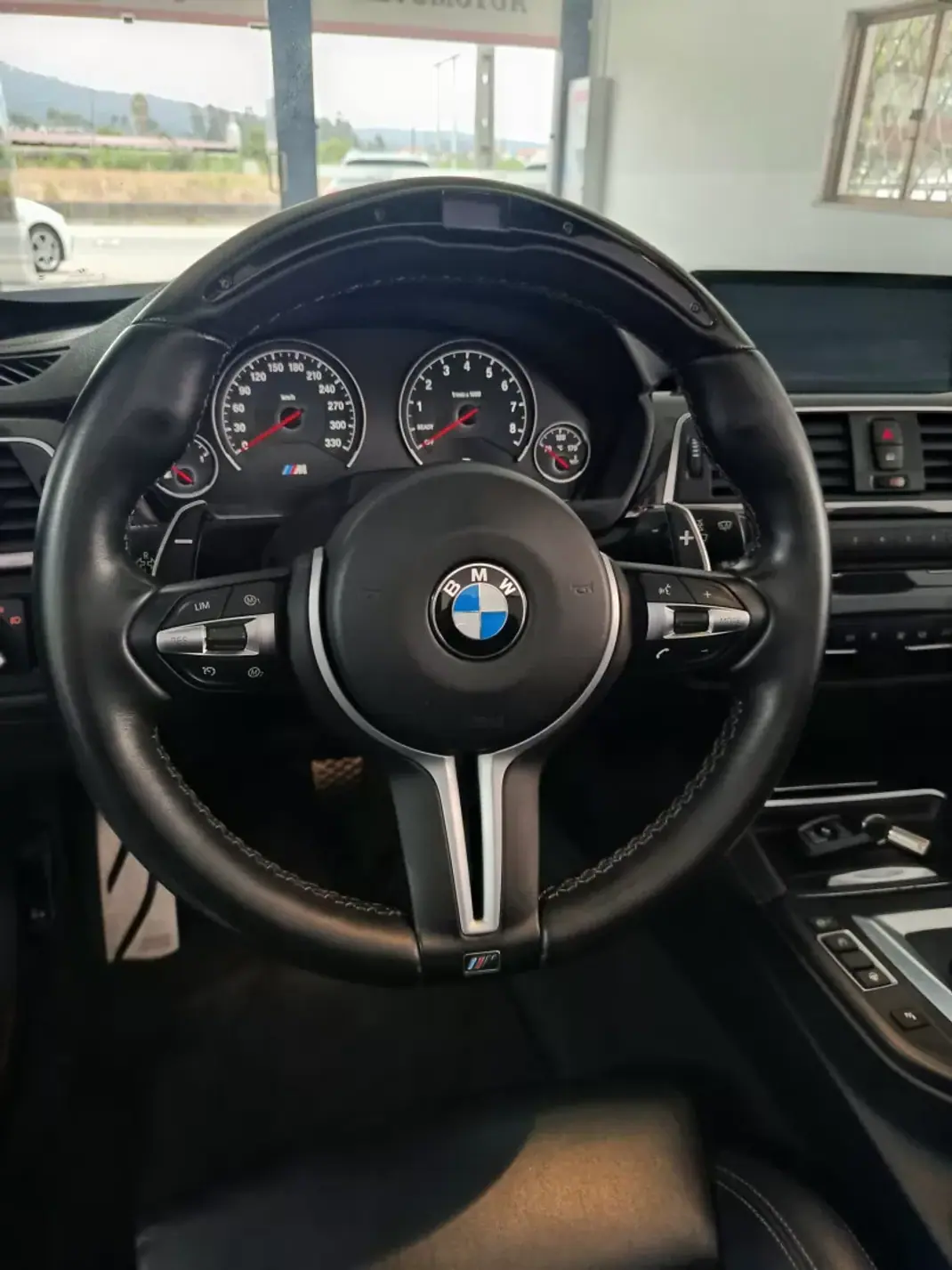 BMW M4 2015 - 56000 EUR, 72000 km - 72000km - foto 46 de 55
