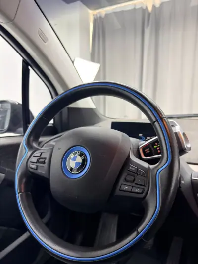 BMW i3 2019 - 17250 EUR, 62700 km - 62700km - foto 13 de 19