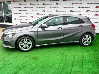 Mercedes-Benz A 180 2018 - 17990 EUR, 105300 km - AUTO.MOTO.pt - 105300km - foto 2 de 20