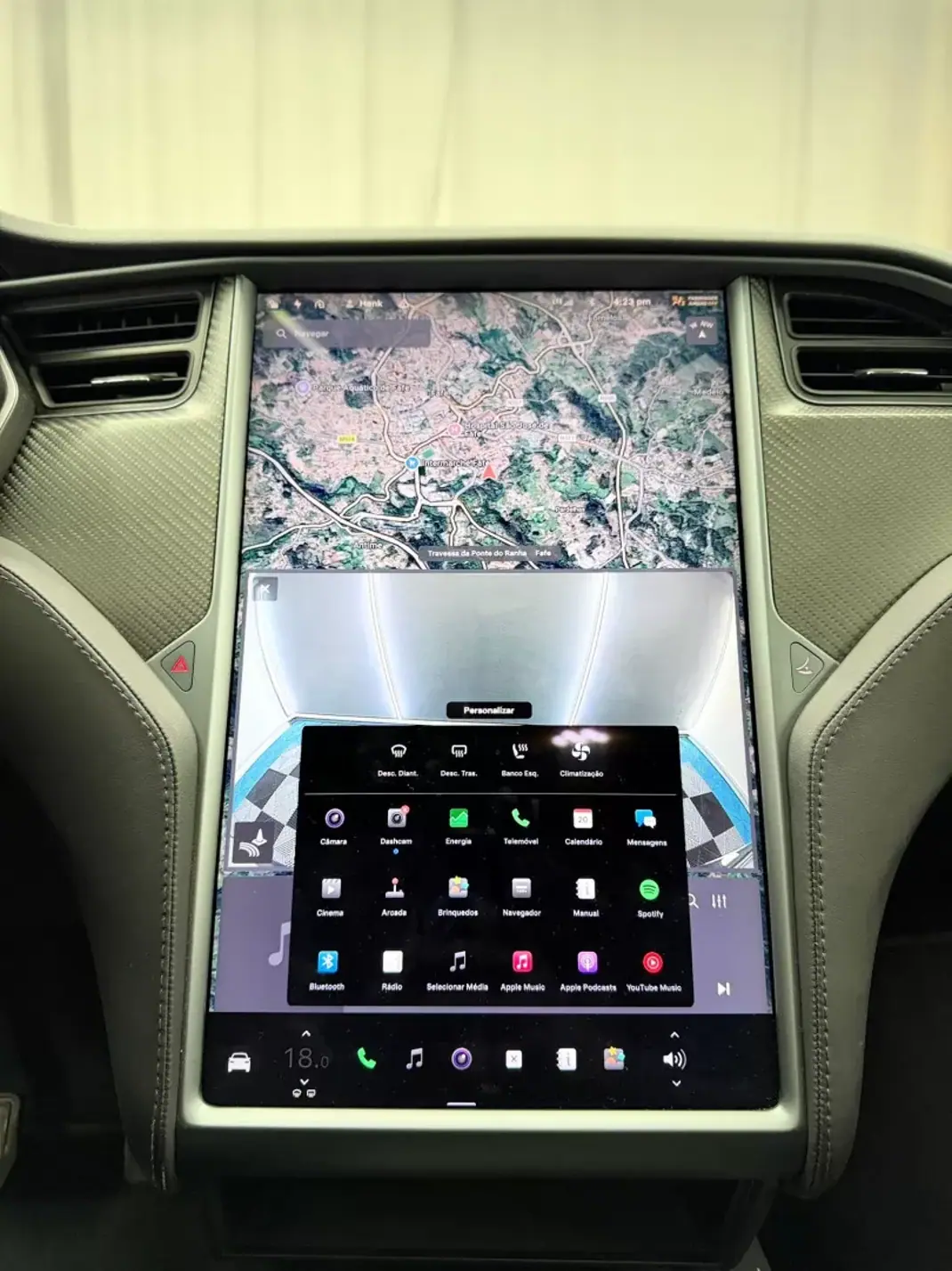 Tesla Model X 2018 - 31999 EUR, 151000 km - AUTO.MOTO.pt - 151000km - foto 14 de 23