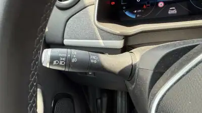 Renault Zoe 2020 - 12900 EUR, 139000 km - AUTO.MOTO.pt - 139000km - foto 12 de 21