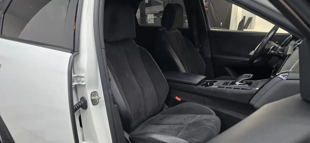 DS DS7 Crossback 2019 - 20990 EUR, 170000 km - AUTO.MOTO.pt - 170000km - foto 43 de 59