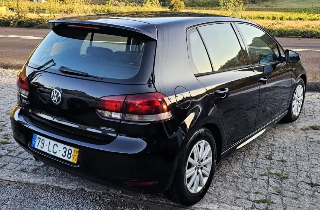 Volkswagen Golf 2010 - 8500 EUR, 250000 km - 250000km - foto 2 de 18