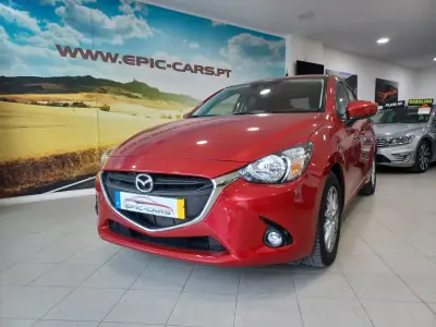 Mazda 2 2015 - 10890 EUR, 32931 km - foto 5 de 34