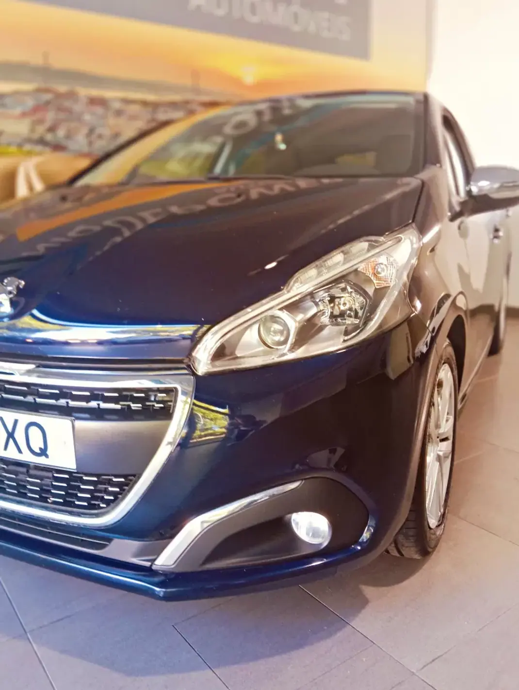 Peugeot 208 2019 - 8299 EUR, 136000 km - AUTO.MOTO.pt - 136000km - foto 11 de 48