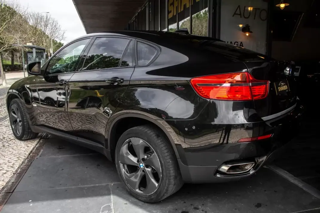 BMW X6 ActiveHybrid 2010 - 23990 EUR, 173745 km - AUTO.MOTO.pt - 173745km - foto 3 de 40