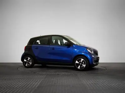 Smart ForFour 2018 - 12450 EUR, 61298 km - 61298km - foto 3 de 16