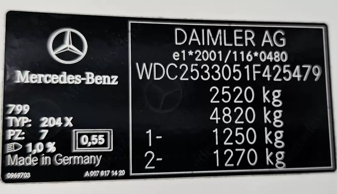 Mercedes-Benz GLC 220 2018 - 44500 EUR, 88000 km - AUTO.MOTO.pt - 88000km - foto 11 de 30