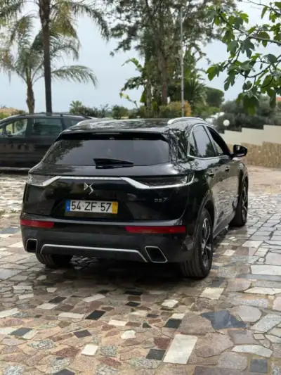 DS DS7 Crossback 2019 - 29990 EUR, 140462 km - AUTO.MOTO.pt - 140462km - foto 4 de 9