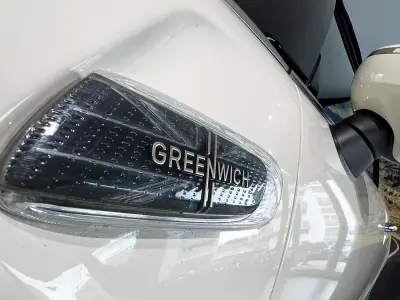 MINI Cooper 2019 - 24800 EUR, 28470 km - AUTO.MOTO.pt - 28470km - foto 27 de 31