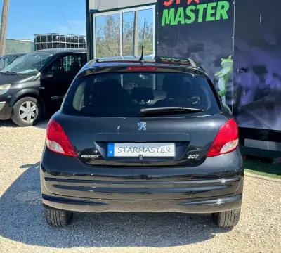 Peugeot 207 2010 - 4980 EUR, 255120 km - AUTO.MOTO.pt - 255120km - foto 7 de 17