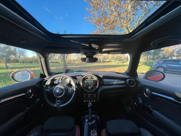 MINI John Cooper Works 2017 - 24965 EUR, 126000 km - AUTO.MOTO.pt - 126000km - foto 41 de 61