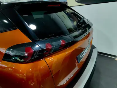 Peugeot 2008 2020 - 15990 EUR, 67000 km - AUTO.MOTO.pt - 67000km - foto 17 de 61