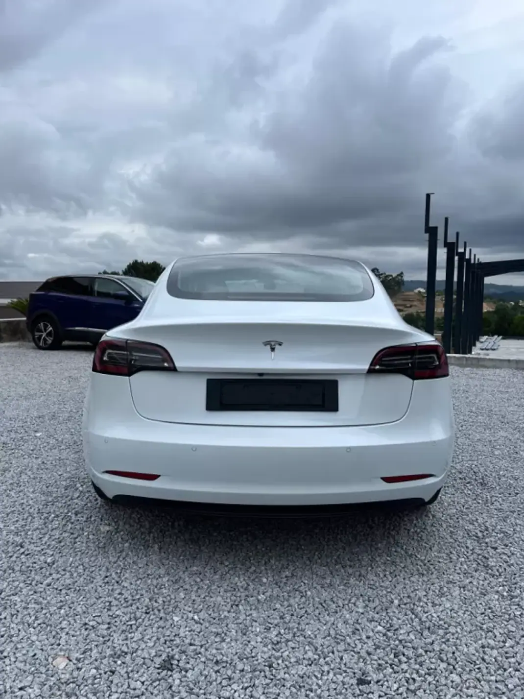 Tesla Model 3 2020 - 23990 EUR, 81000 km - AUTO.MOTO.pt - 81000km - foto 5 de 17