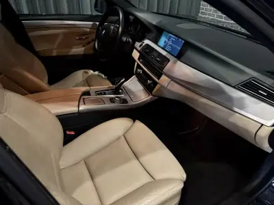 BMW 520 2012 - 12990 EUR, 270000 km - AUTO.MOTO.pt - 270000km - foto 8 de 15