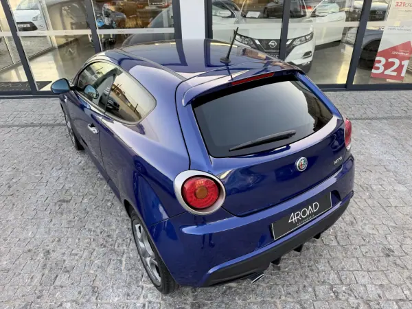 Alfa Romeo MiTo 2016 - 8900 EUR, 137500 km - AUTO.MOTO.pt - 137500km - foto 15 de 96