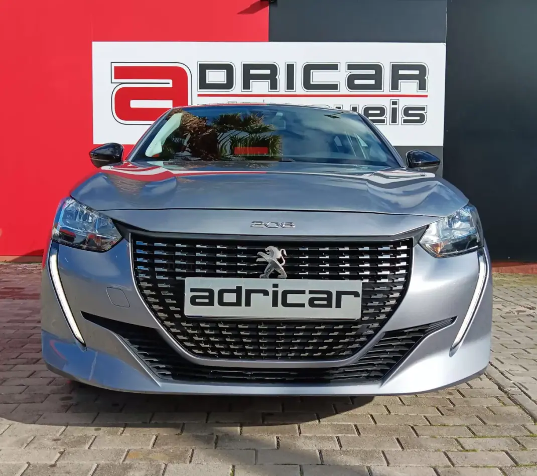 Peugeot 208 2023 - 15900 EUR, 46808 km - AUTO.MOTO.pt - 46808km - foto 2 de 22