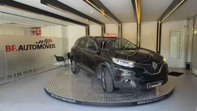 Renault Kadjar 2018 - 15500 EUR, 107700 km - AUTO.MOTO.pt - 107700km - foto 5 de 56