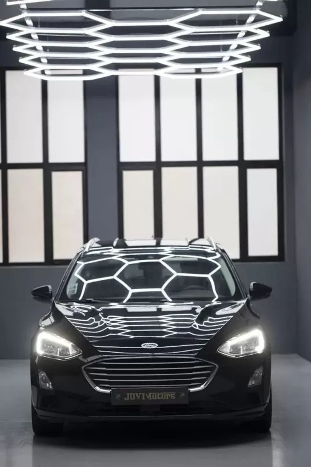 Ford Focus 2021 - 13850 EUR, 196506 km - AUTO.MOTO.pt - 196506km - foto 11 de 42