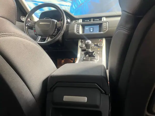 Land Rover Range Rover Evoque 2016 - 16999 EUR, 105000 km - AUTO.MOTO.pt - 105000km - foto 44 de 49