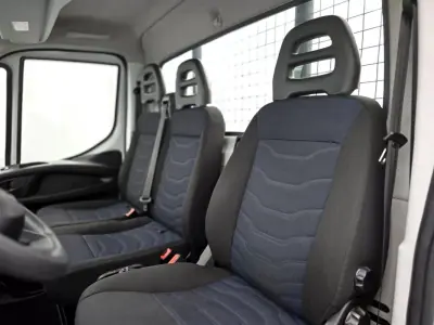 Iveco Daily 35C16 Caixa aberta 2022 - 30750 EUR, 86000 km - AUTO.MOTO.pt - 86000km - foto 18 de 25