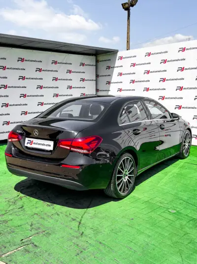 Mercedes-Benz A 180 Limousine 2019 - 21500 EUR, 149215 km - AUTO.MOTO.pt - 149215km - foto 13 de 26