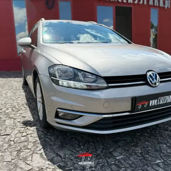 Volkswagen Golf 2019 - 16900 EUR, 179000 km - AUTO.MOTO.pt - 179000km - foto 13 de 15