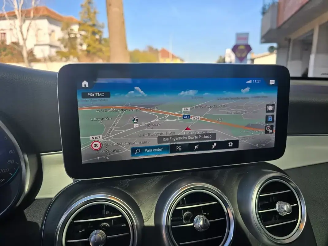 Mercedes-Benz GLC 300 2021 - 45980 EUR, 138000 km - AUTO.MOTO.pt - 138000km - foto 34 de 60