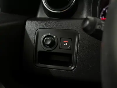 Dacia Duster 2020 - 15750 EUR, 128000 km - AUTO.MOTO.pt - 128000km - foto 38 de 60