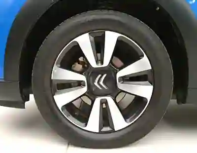 Citroën C3 2018 - 7950 EUR, 110000 km - AUTO.MOTO.pt - 110000km - foto 7 de 8
