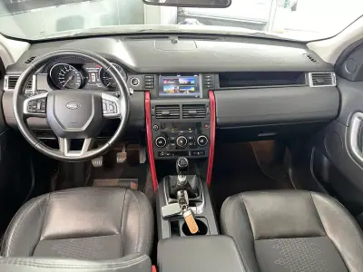 Land Rover Discovery Sport 2016 - 18600 EUR, 121987 km - AUTO.MOTO.pt - 121987km - foto 10 de 21